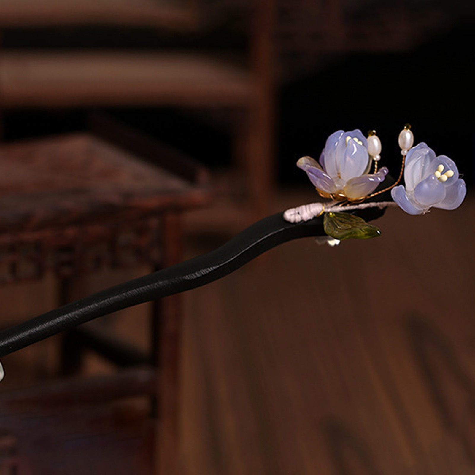 Vintage Wooden Flower Hairpin  - Old Fashioned Glass บทวิจารณ์และราคา